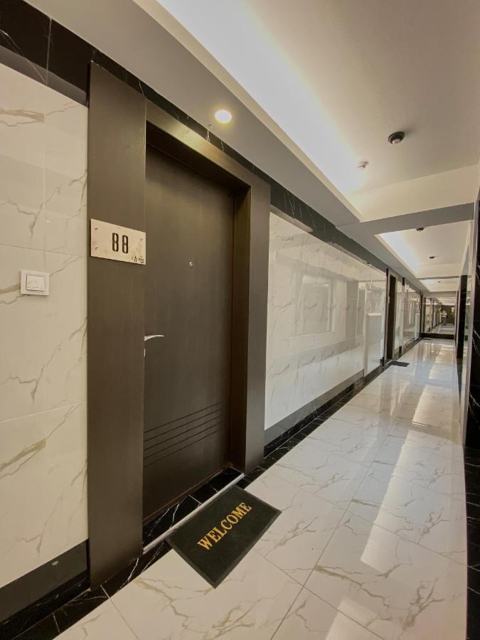 Stylish Apartment, Skopje Centre - Private Parking - Panoramic Views Exterior foto