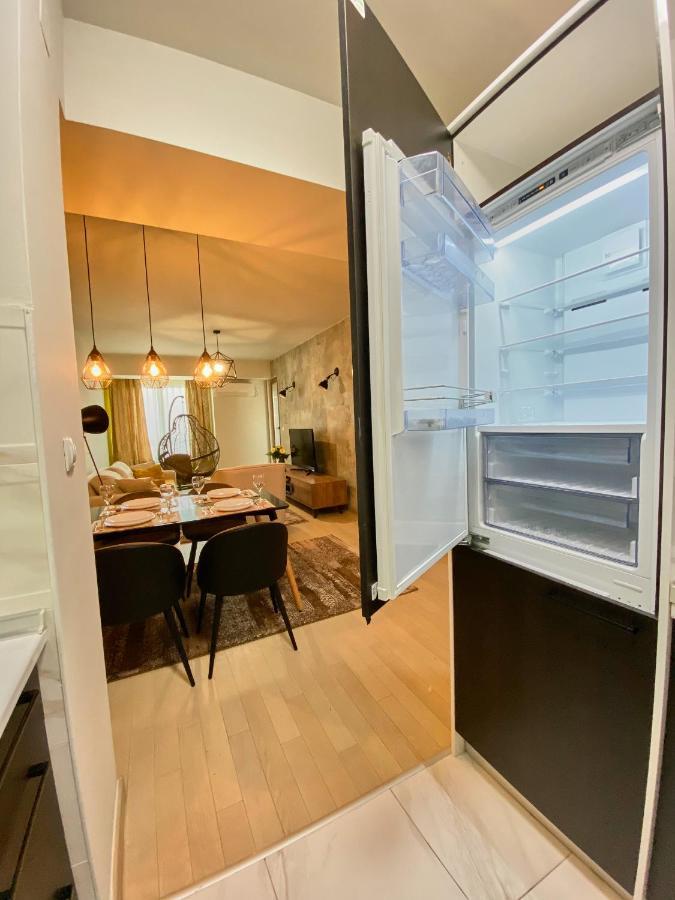 Stylish Apartment, Skopje Centre - Private Parking - Panoramic Views Exterior foto